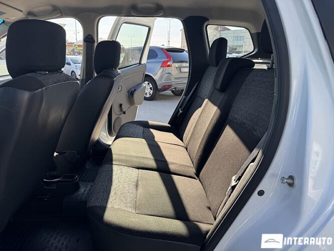 Dacia Duster 39 interauto-car