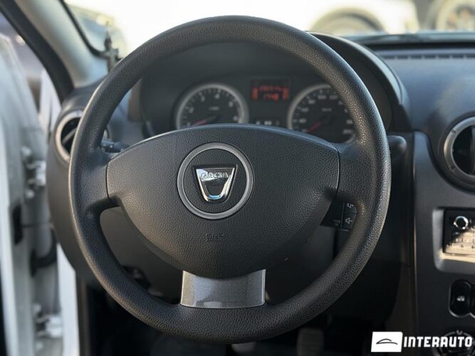Dacia Duster 34 interauto-car