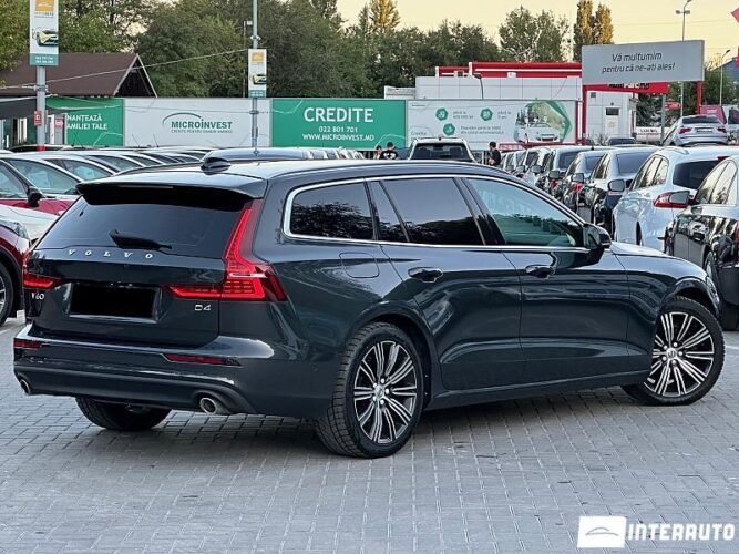 Volvo V 60 38 interauto-car