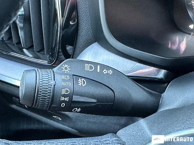 Volvo V 60 51 interauto-car