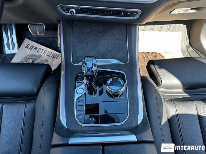 BMW X5 4.0i 48 interauto-car