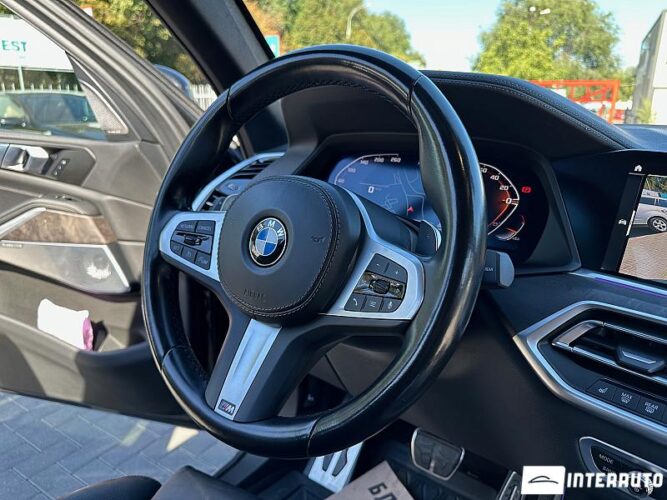 BMW X5 4.0i 45 interauto-car