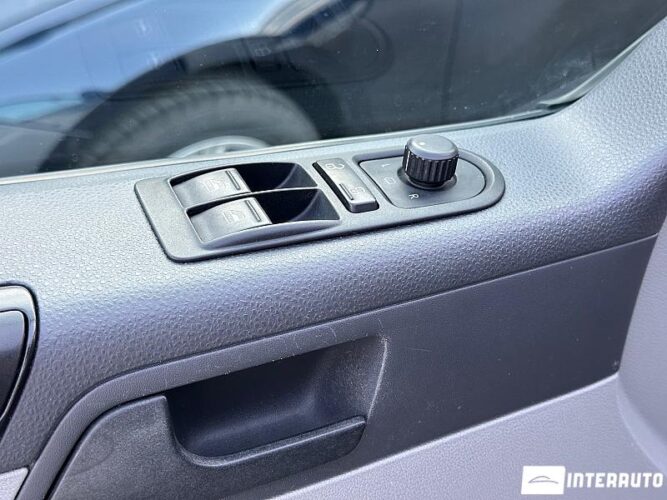 Volkswagen Transporter 42 interauto-car