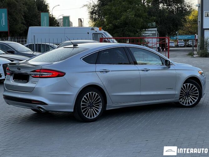 Ford Fusion 35 interauto-car