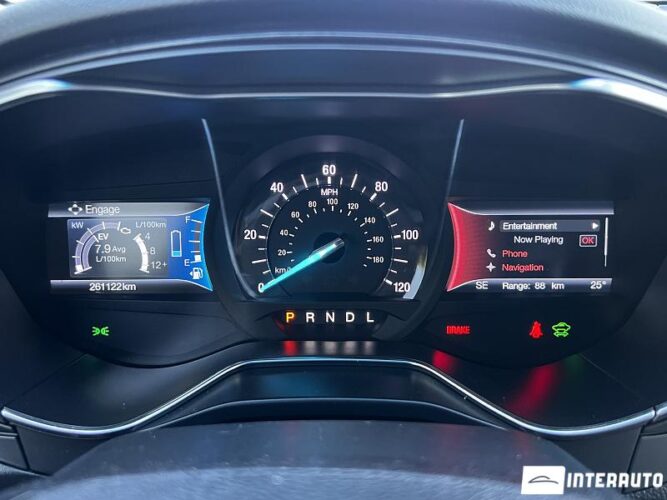 Ford Fusion 40 interauto-car