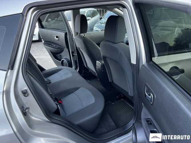 Nissan Qashqai 36 interauto-car