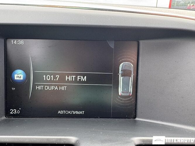 Volvo XC 60 38 interauto-car