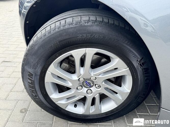 Volvo XC 60 44 interauto-car