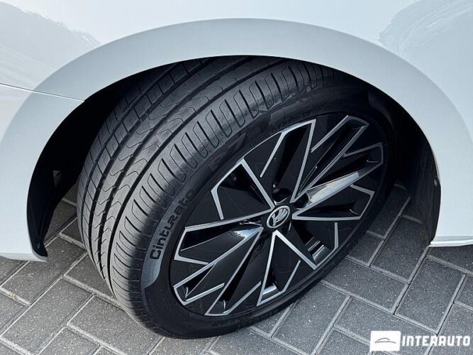 Skoda Superb 50 interauto-car