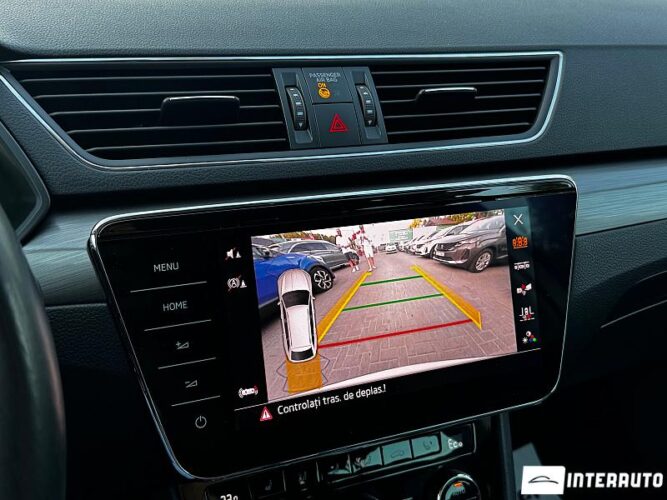 Skoda Superb 42 interauto-car