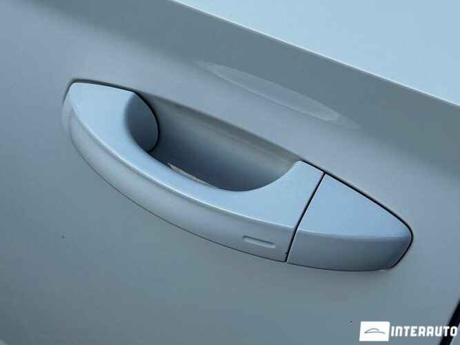 Skoda Superb 48 interauto-car