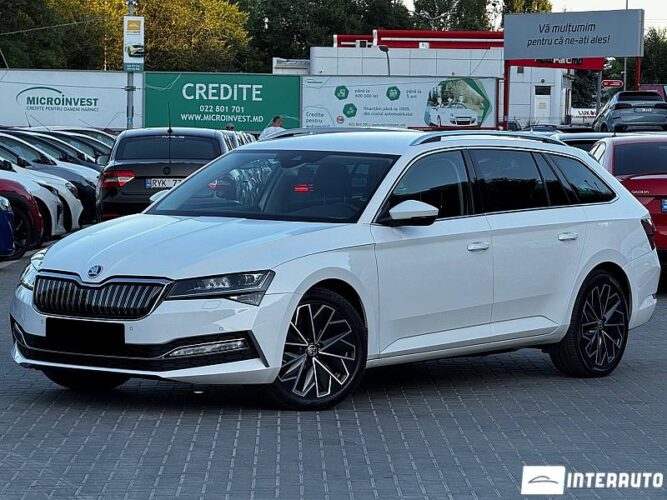 Skoda Superb 33 interauto-car