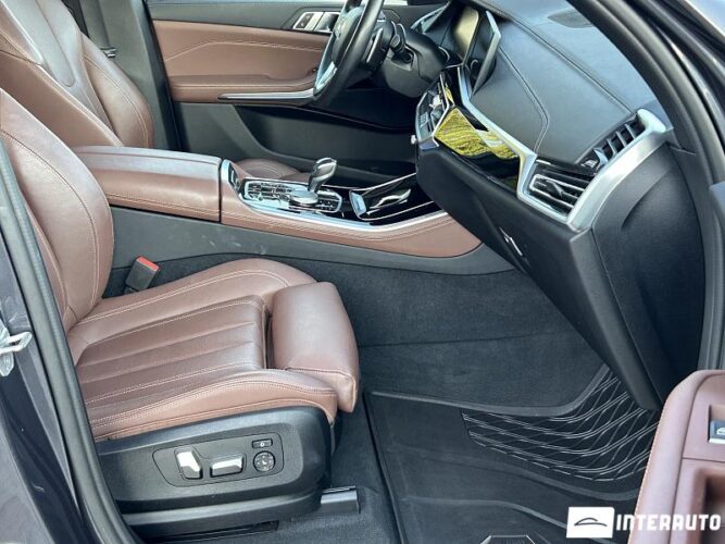 BMW X5 4.5e 55 interauto-car