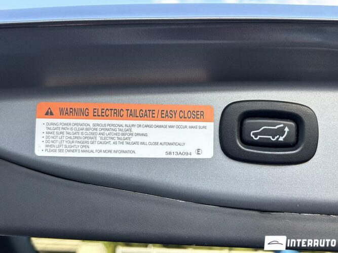 Mitsubishi Outlander 43 interauto-car