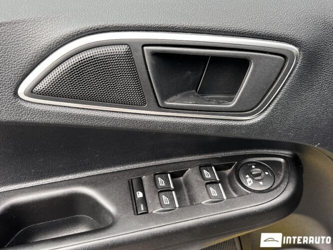 Ford B-MAX 42 interauto-car