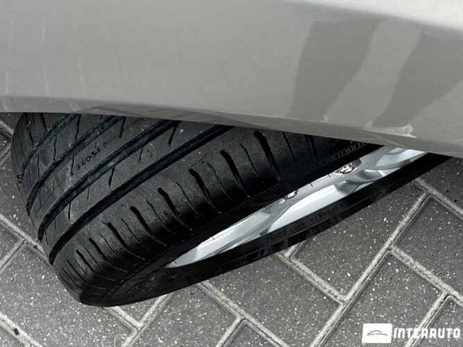 Ford B-MAX 43 interauto-car