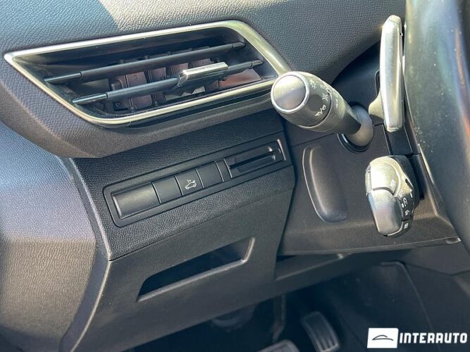 Peugeot 3008 43 interauto-car