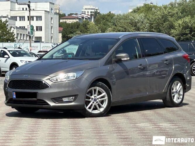 Ford Focus 30 interauto-car