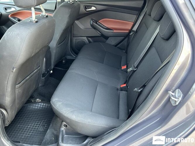 Ford Focus 45 interauto-car
