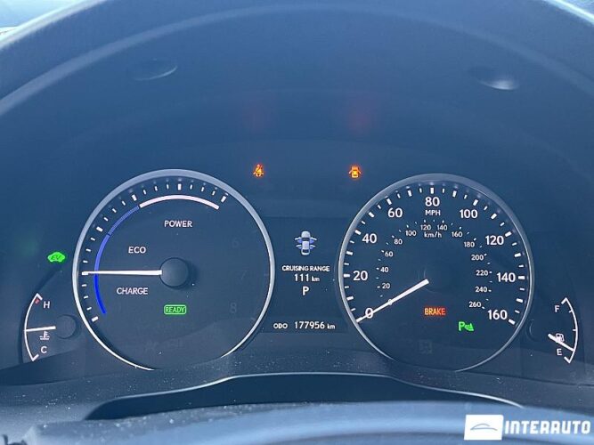 Lexus ES 300h 36 interauto-car