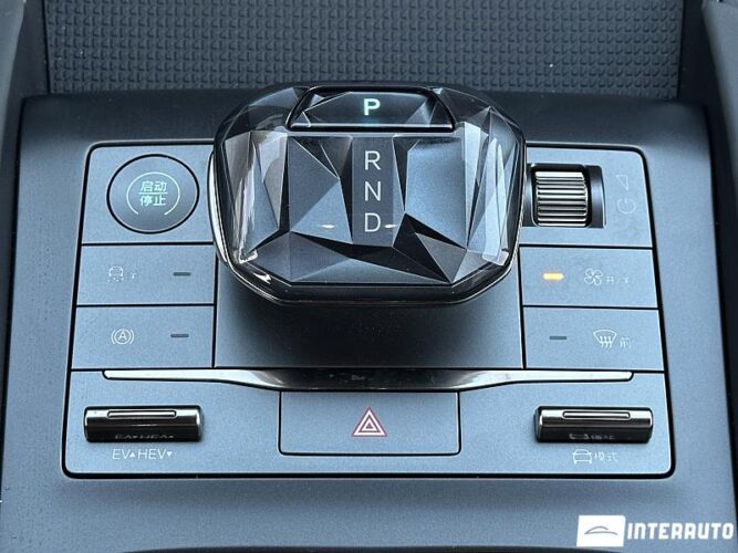 BYD Qin L 39 interauto-car