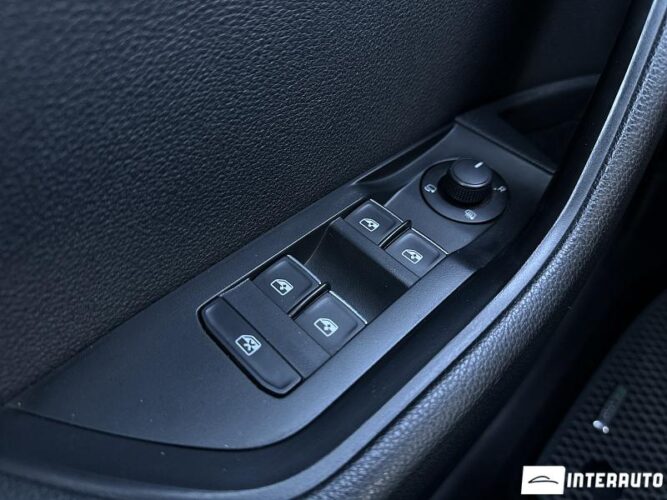 Skoda Superb 39 interauto-car