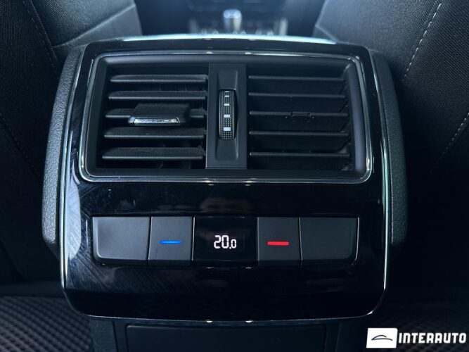 Skoda Superb 47 interauto-car