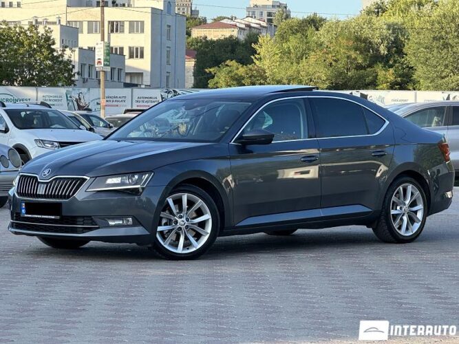 Skoda Superb 32 interauto-car
