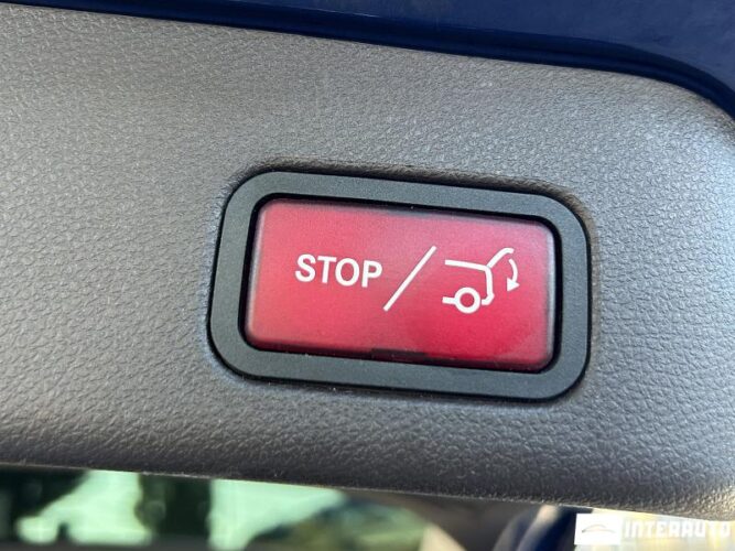 Mercedes GLE 250 51 interauto-car