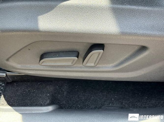 MG RX5 43 interauto-car