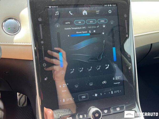 MG RX5 39 interauto-car