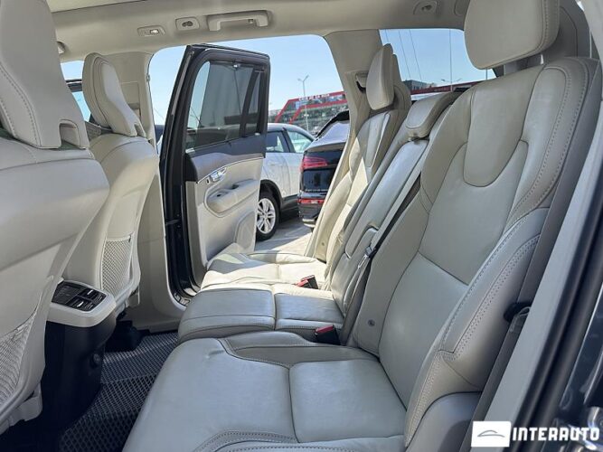 Volvo XC 90 43 interauto-car