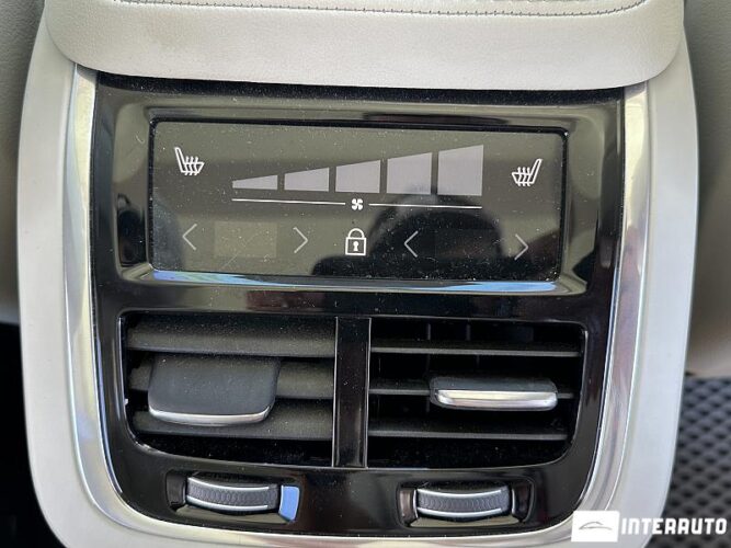 Volvo XC 90 45 interauto-car