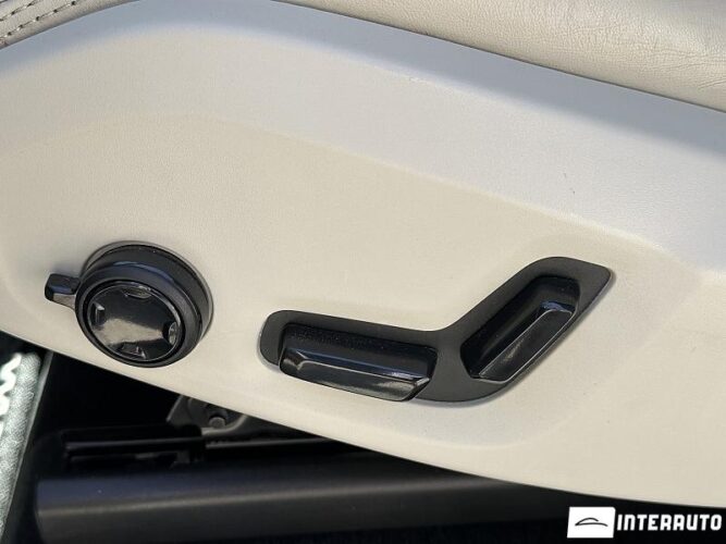 Volvo XC 90 51 interauto-car