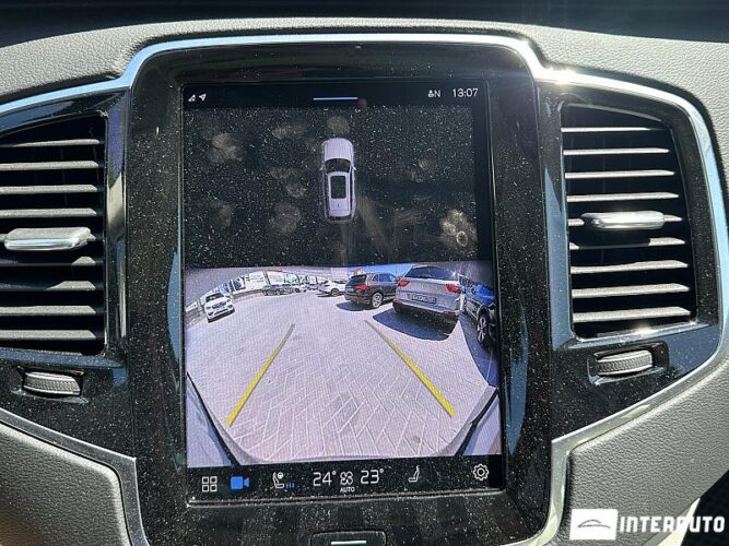 Volvo XC 90 41 interauto-car