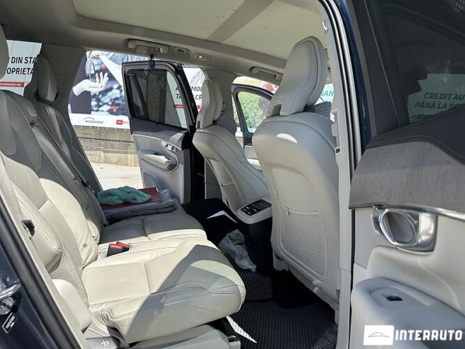 Volvo XC 90 44 interauto-car