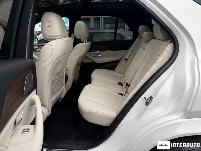 Mercedes GLE 450e Hybrid Plug-In 41 interauto-car
