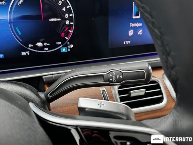 Mercedes GLE 450e Hybrid Plug-In 58 interauto-car