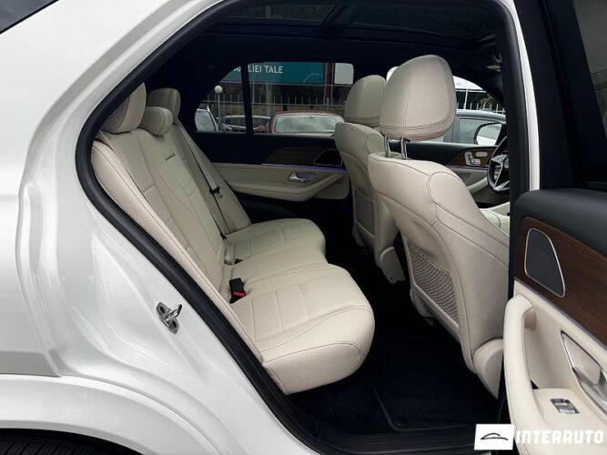 Mercedes GLE 450e Hybrid Plug-In 48 interauto-car