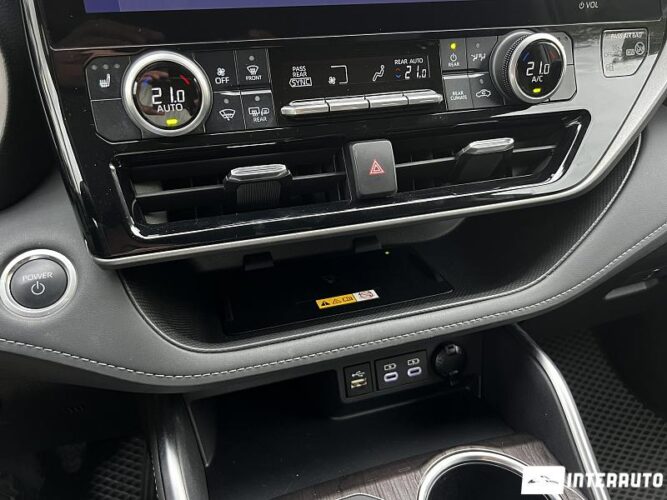 Toyota Highlander 45 interauto-car