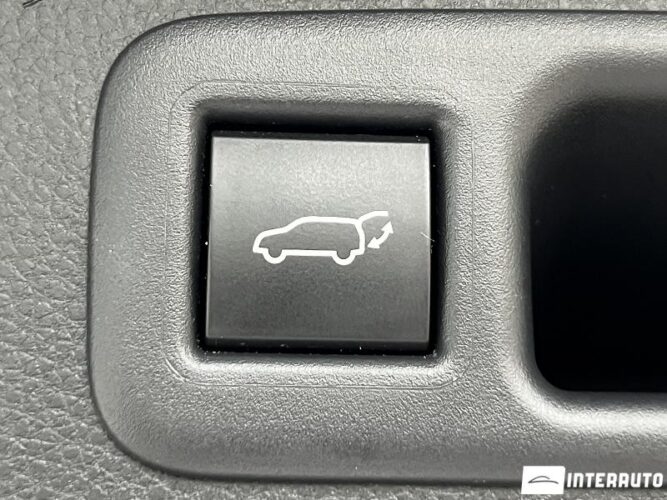 Toyota Highlander 56 interauto-car