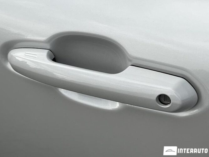 Toyota Highlander 39 interauto-car