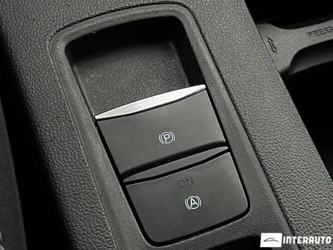 Ford Focus 45 interauto-car