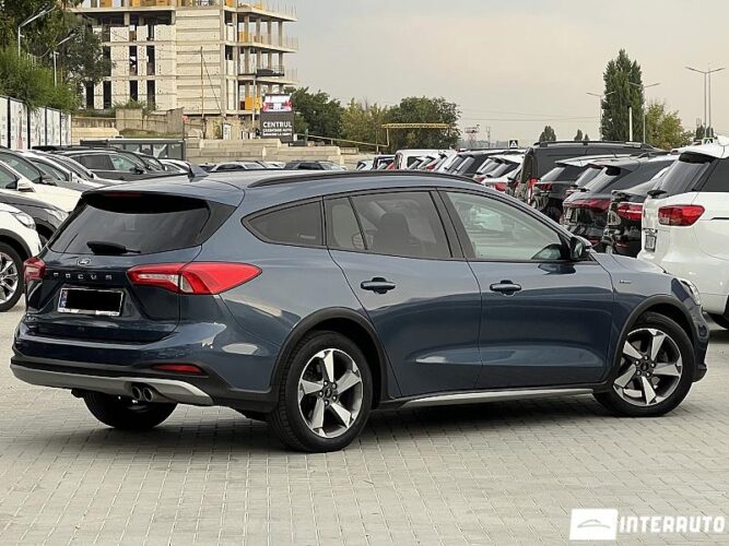 Ford Focus 35 interauto-car