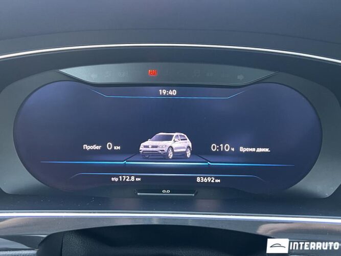 Volkswagen Tiguan 42 interauto-car