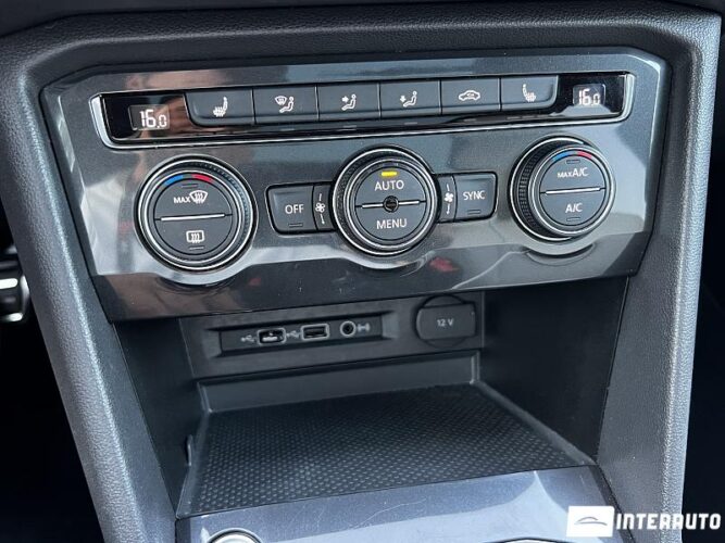 Volkswagen Tiguan 44 interauto-car