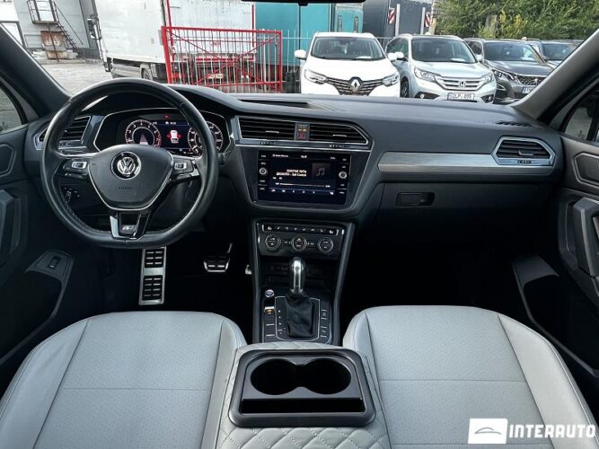 Volkswagen Tiguan 41 interauto-car