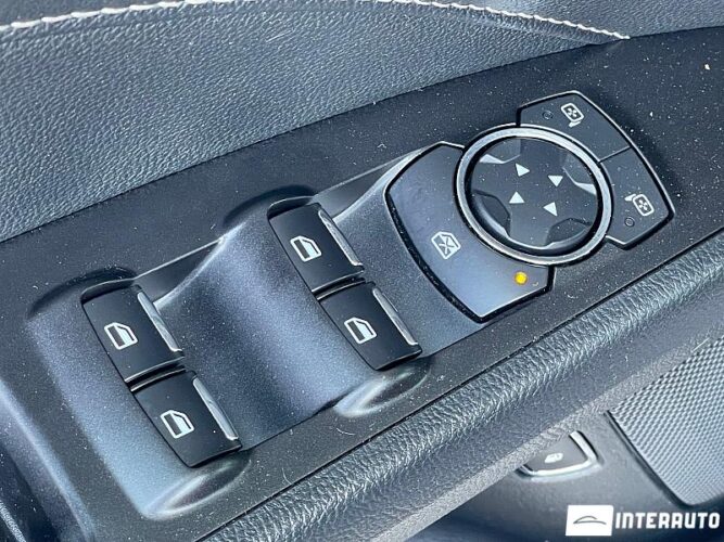 Ford Fusion 40 interauto-car