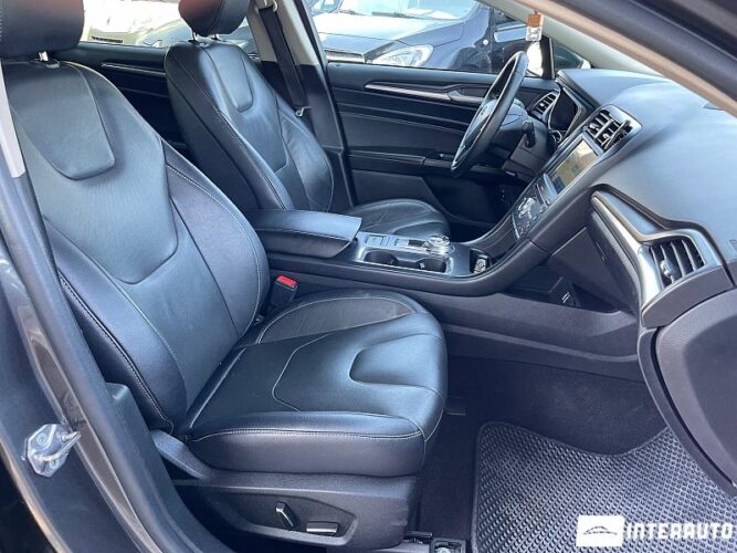 Ford Fusion 50 interauto-car