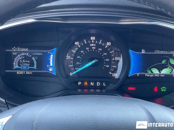 Ford Fusion 46 interauto-car